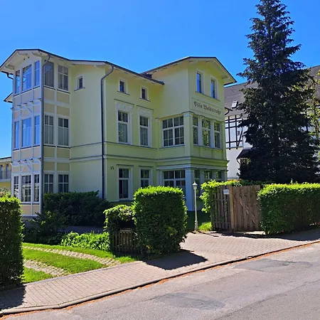 Waldstrasse 10 别墅 塞巴特黑灵斯多夫